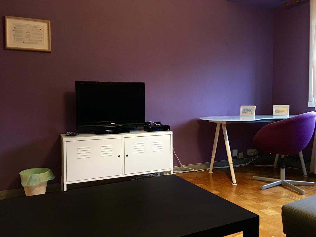 Apartment Lugo Rooms Bagian luar foto